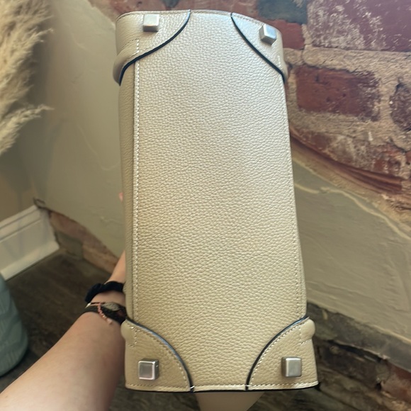 Authenticated Celine tote micro luggage drummed calfskin in Dune - Picture 4 of 12